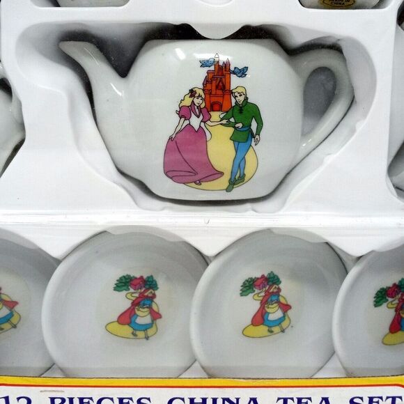 Vintage Fairy Tale Classics 12 Piece Service for 4 China Tea Party Play Set - Picture 3 of 7